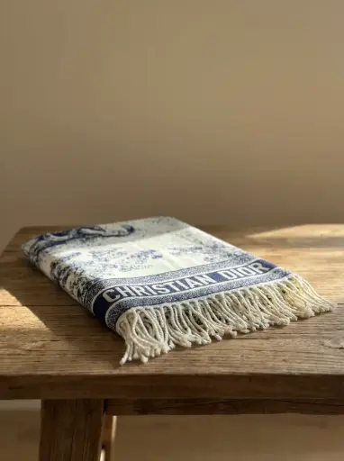 [DIOR2122-20] შარფი